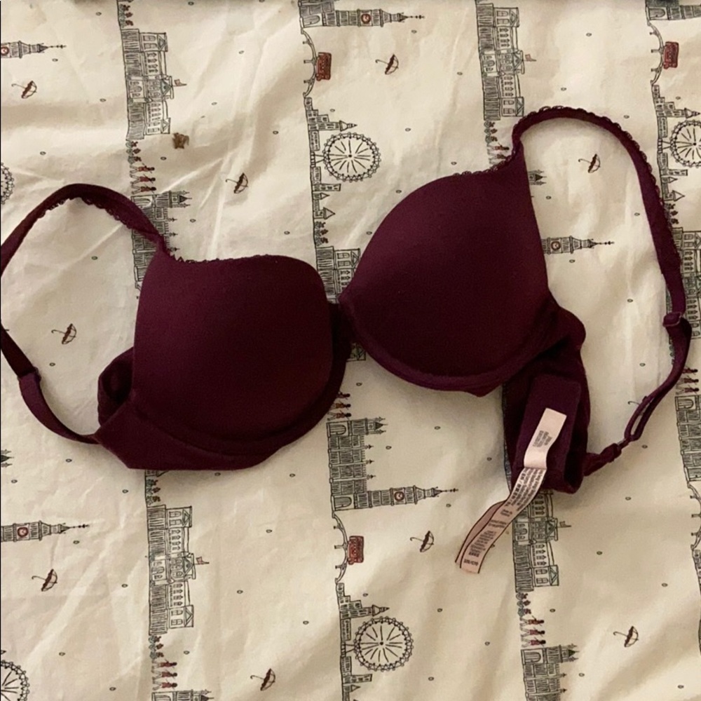 Victoria’s Secret bra